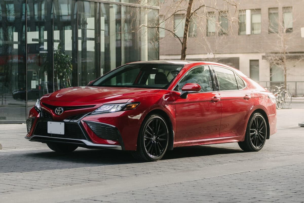 TOYOTA CAMRY